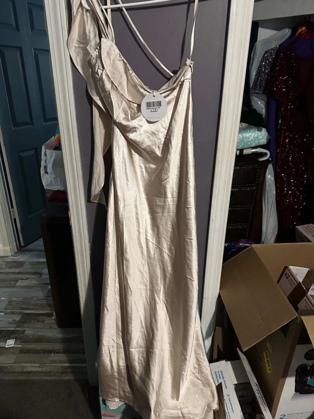 Selfie Leslie Satin Slip Dress in Champagne